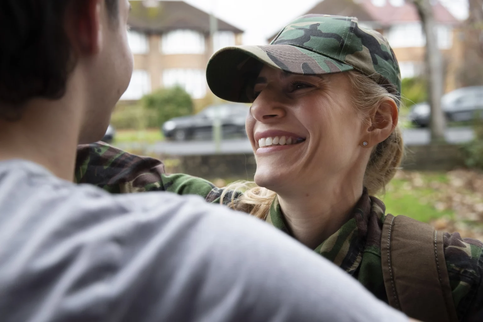 woman-getting-back-home-her-son-min